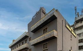 Hotel Kingsway Continental , Raipur